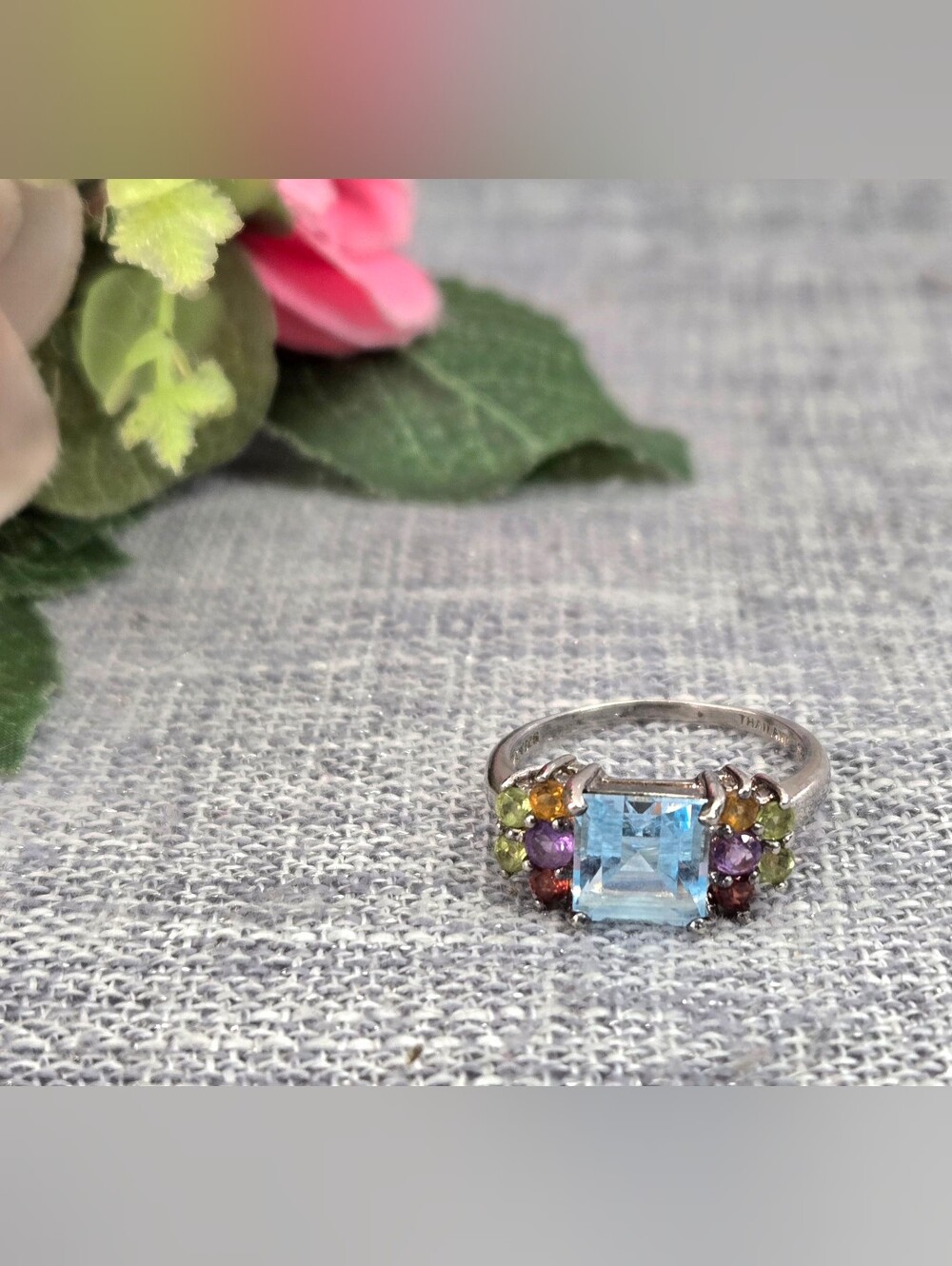 Vintage TW Thailand 925 Sterling Silver Multi Gemstone Blue Topaz Ring Size 9.5